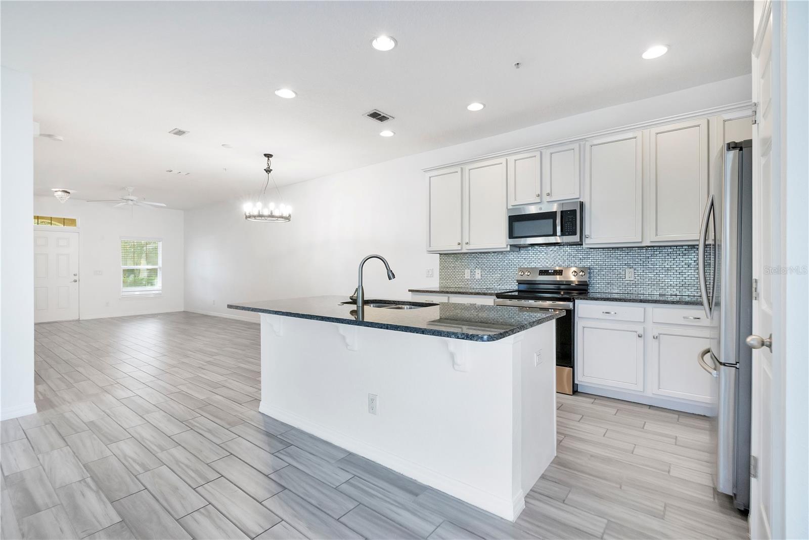 Image 9 of 34 For 2483 Viterbo Way