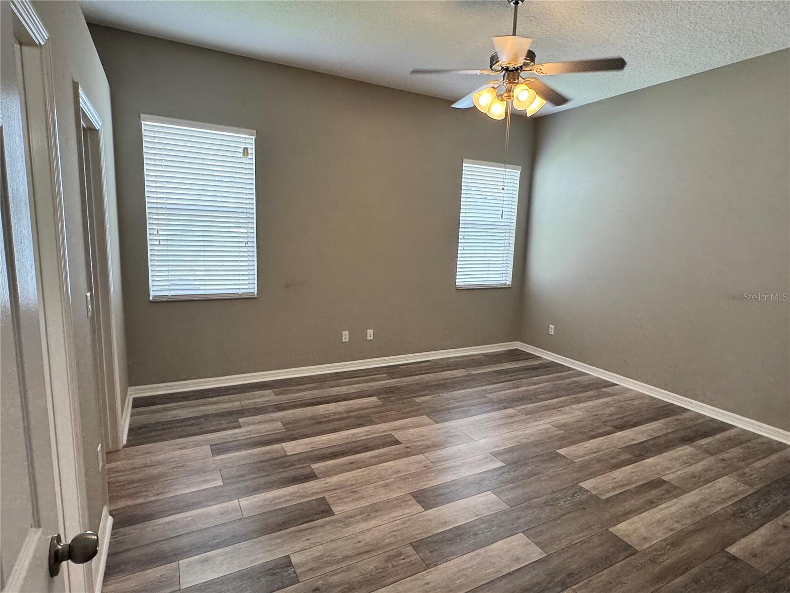 Image 13 of 22 For 14693 Cableshire Way