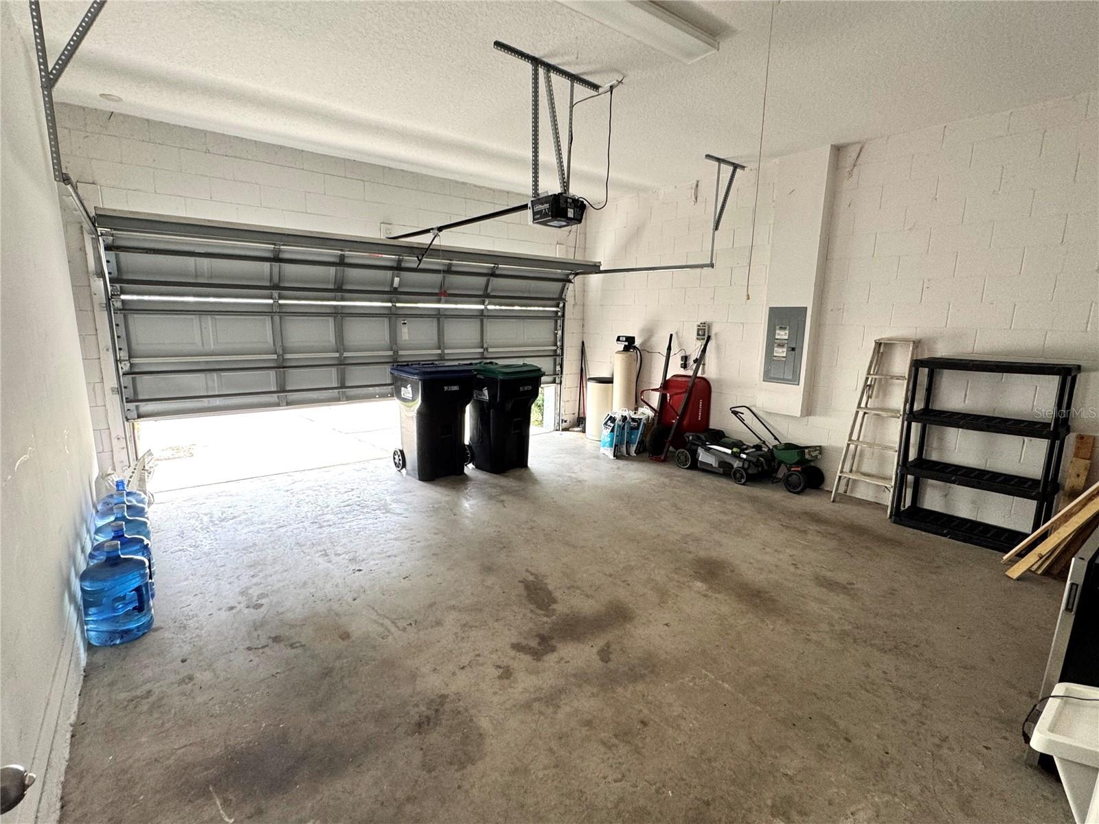 Image 21 of 22 For 14693 Cableshire Way