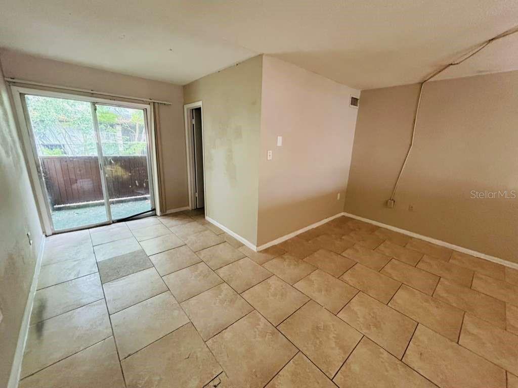 Image 4 of 10 For 3914 Crayrich Circle Ge