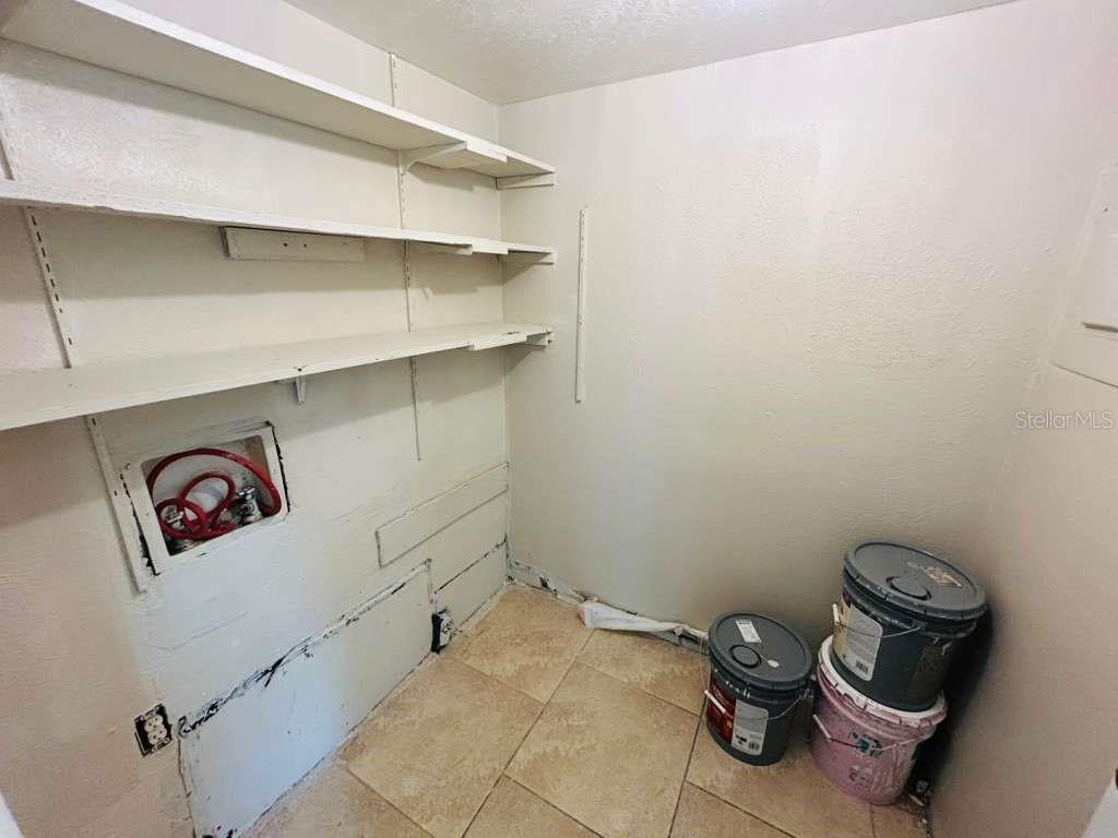 Image 8 of 10 For 3914 Crayrich Circle Ge