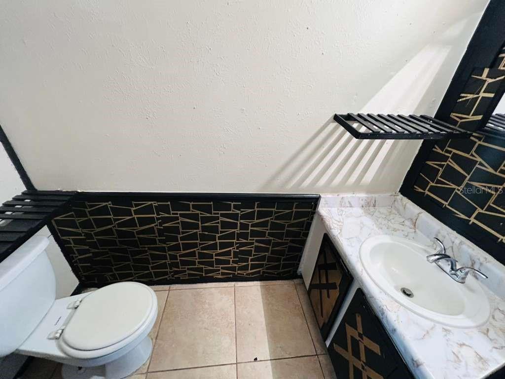 Image 9 of 10 For 3914 Crayrich Circle Ge