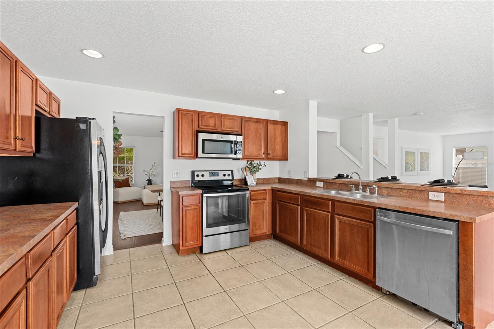 Image 22 of 45 For 15647 Galbi Drive