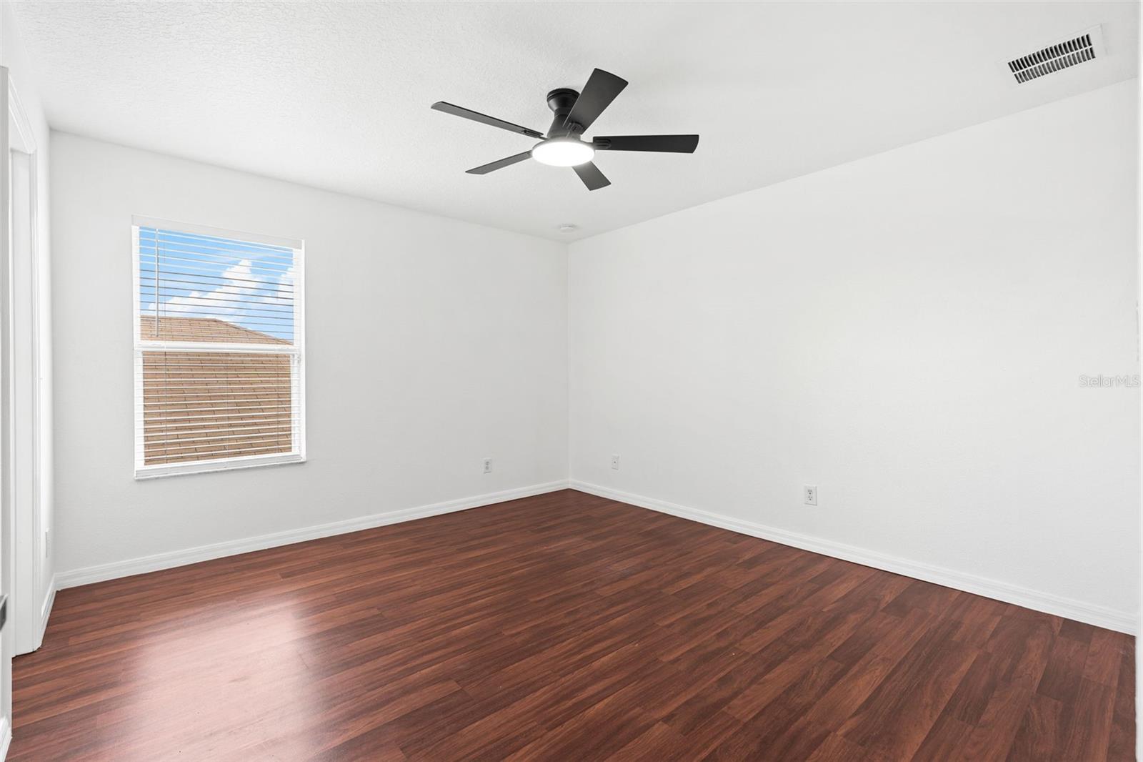 Image 31 of 45 For 15647 Galbi Drive