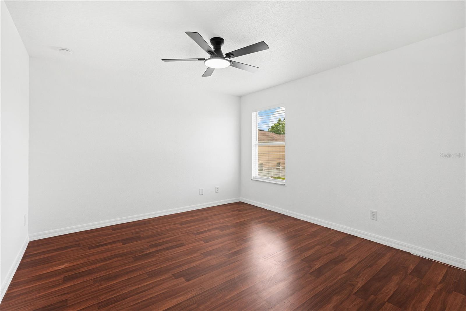 Image 33 of 45 For 15647 Galbi Drive