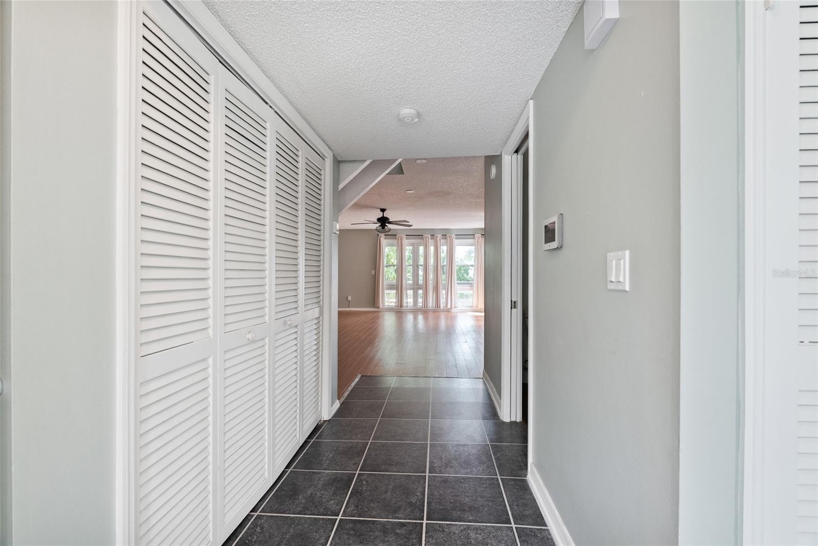 Image 4 of 30 For 1923 Lake Alden Drive A
