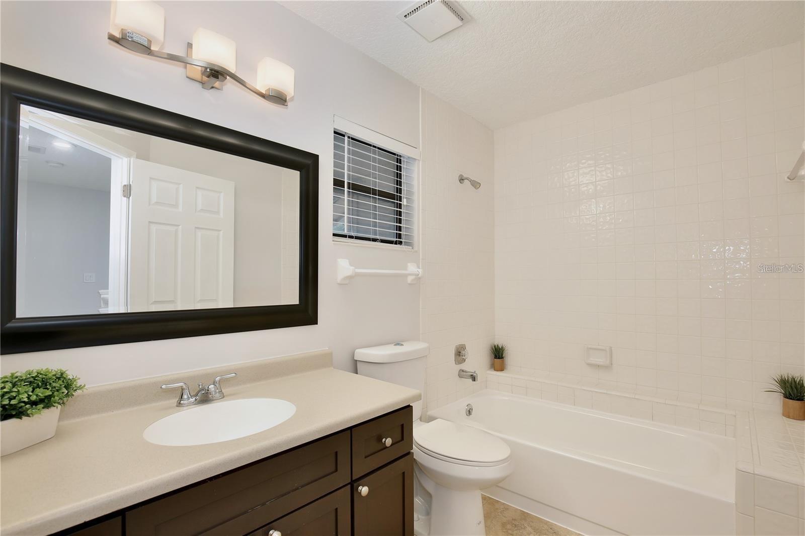 Image 19 of 33 For 112 Heron Bay Circle