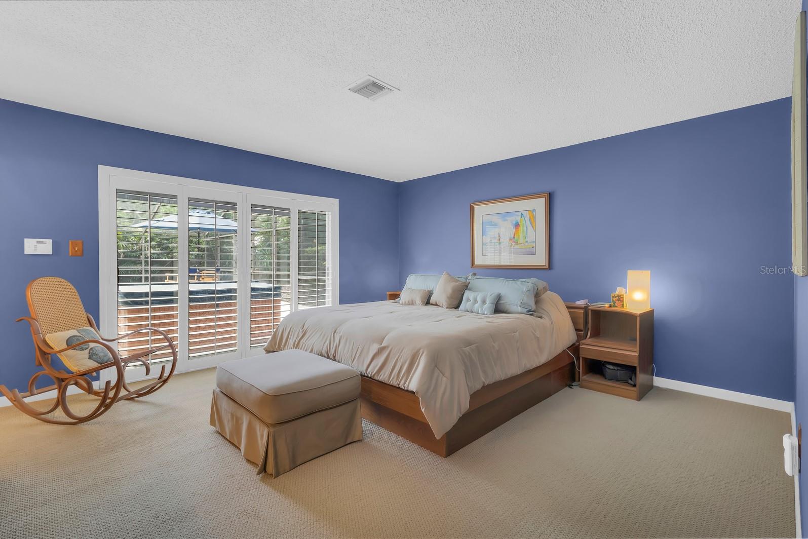 Image 34 of 71 For 318 Valley Drive