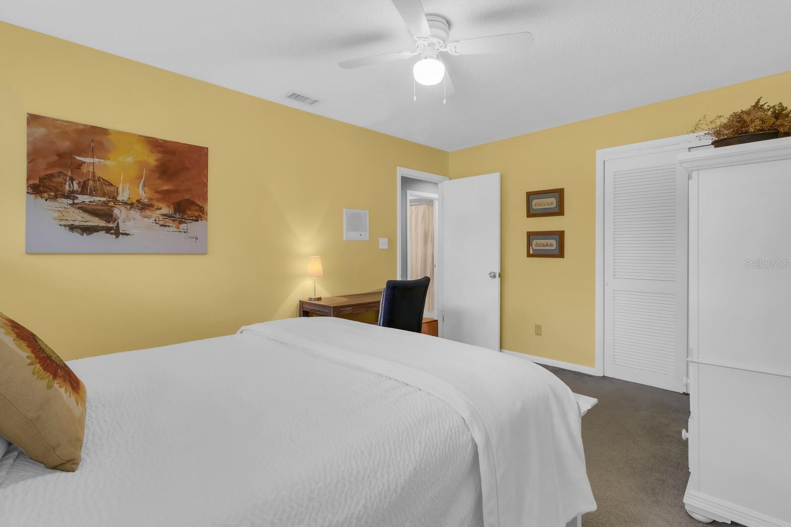 Image 39 of 71 For 318 Valley Drive