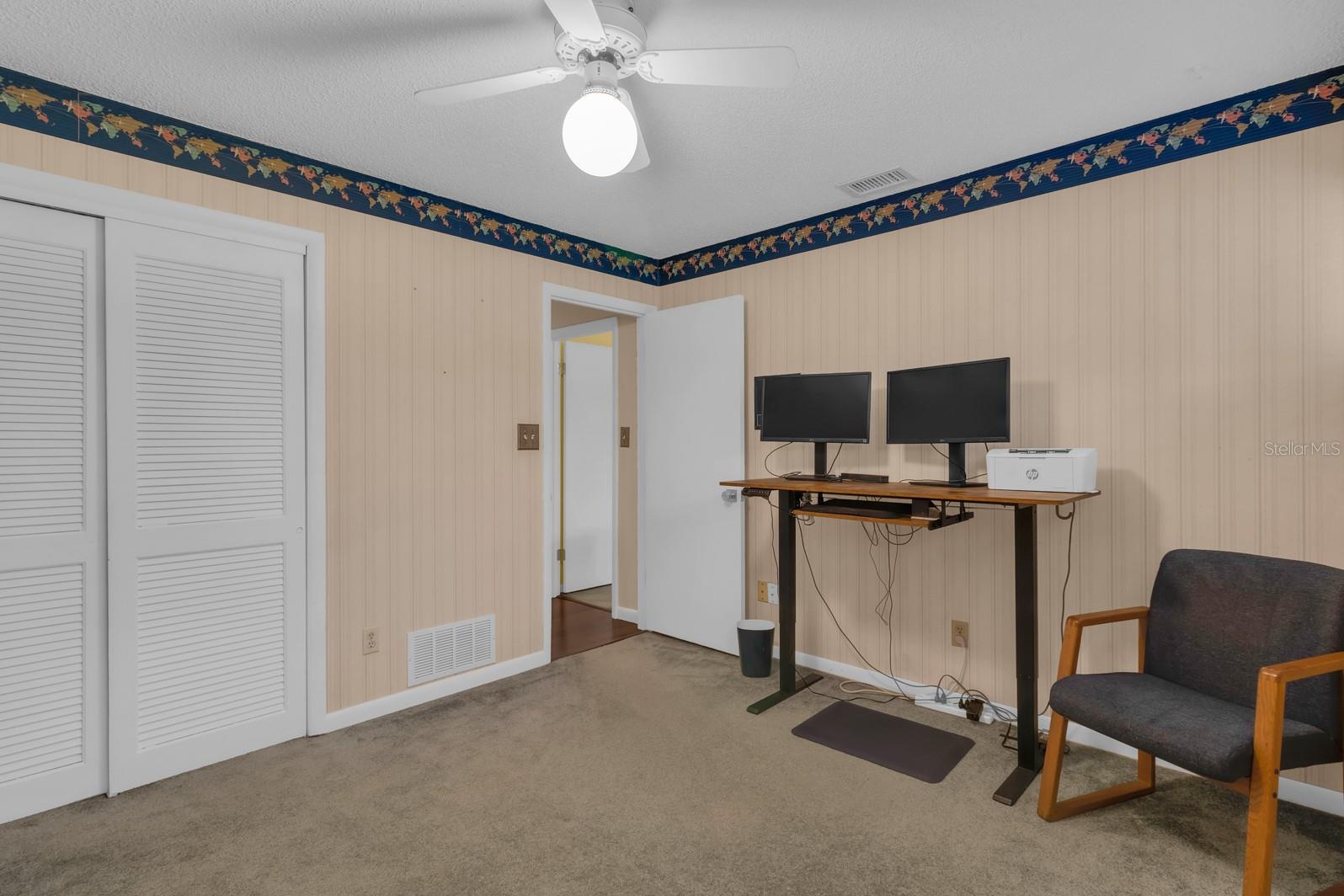 Image 43 of 71 For 318 Valley Drive