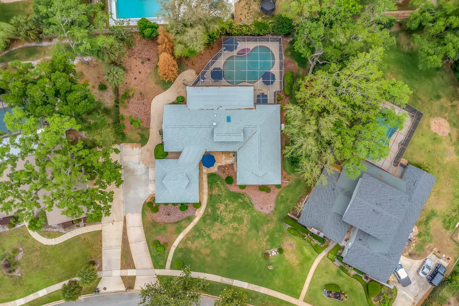 Image 51 of 71 For 318 Valley Drive