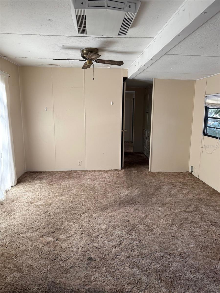 Image 5 of 9 For 3000 Clarcona Road 465