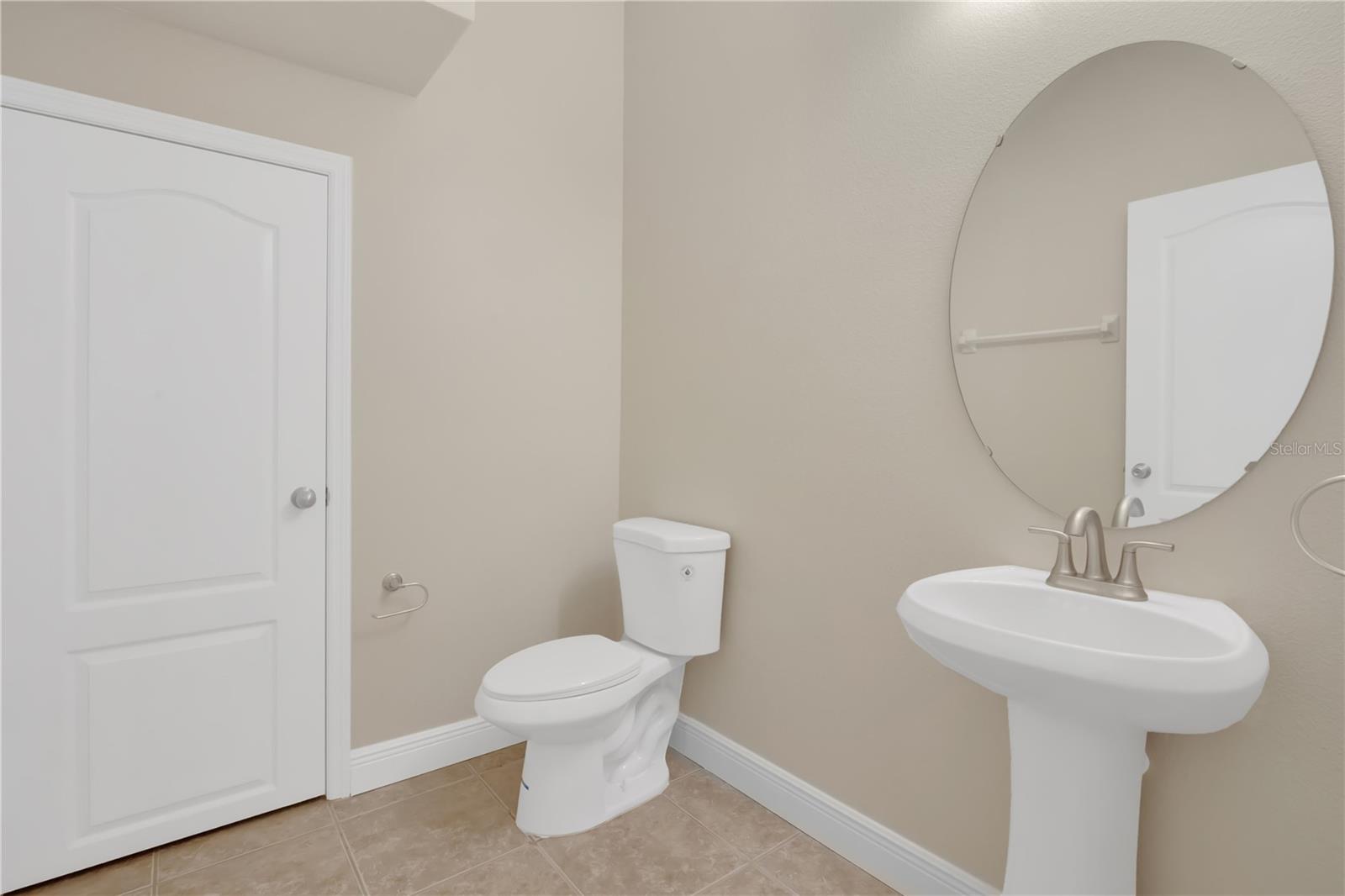 Image 22 of 36 For 15357 Oak Apple Court 4c