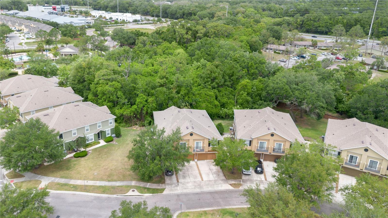 Image 31 of 36 For 15357 Oak Apple Court 4c