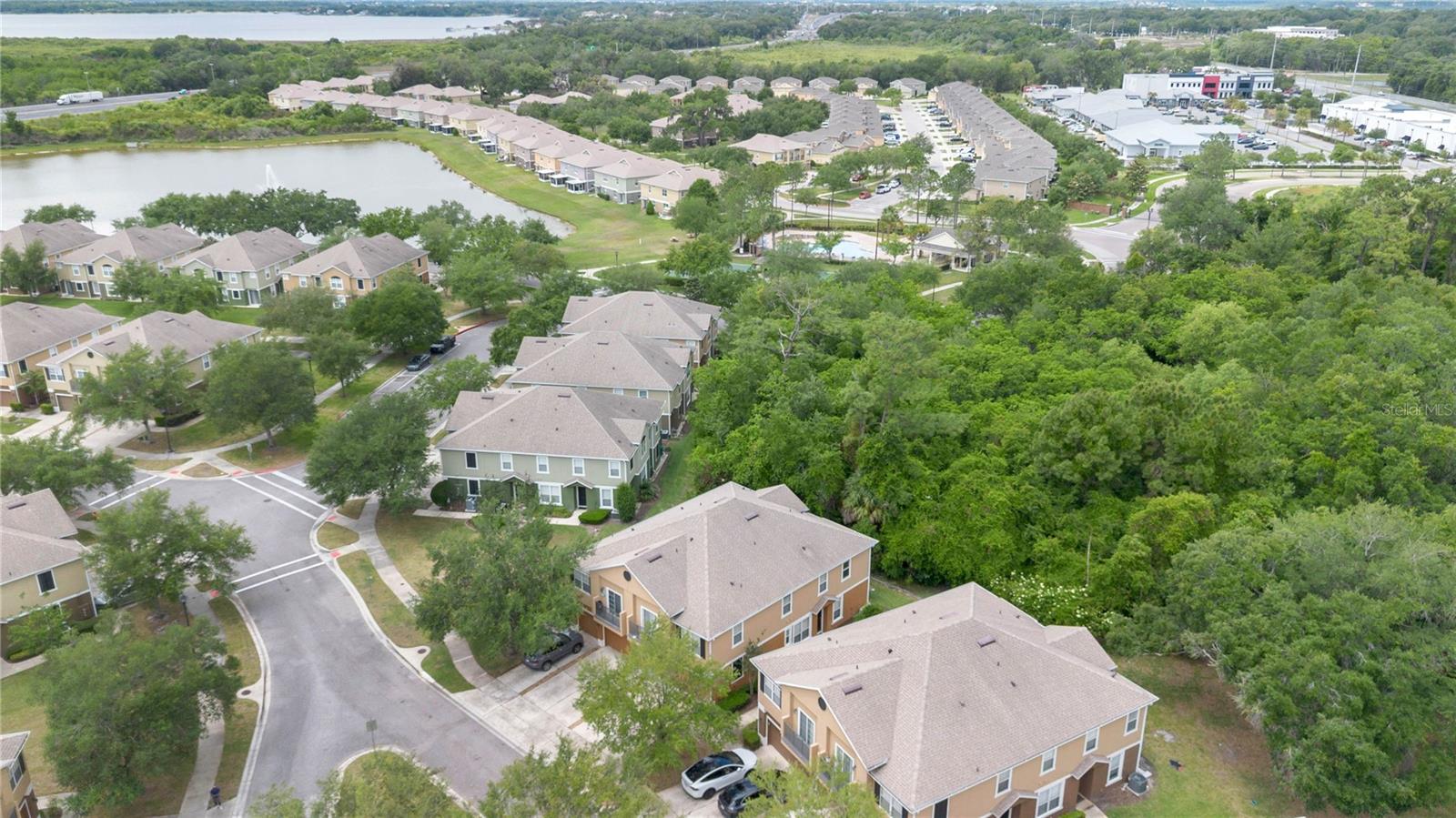 Image 32 of 36 For 15357 Oak Apple Court 4c