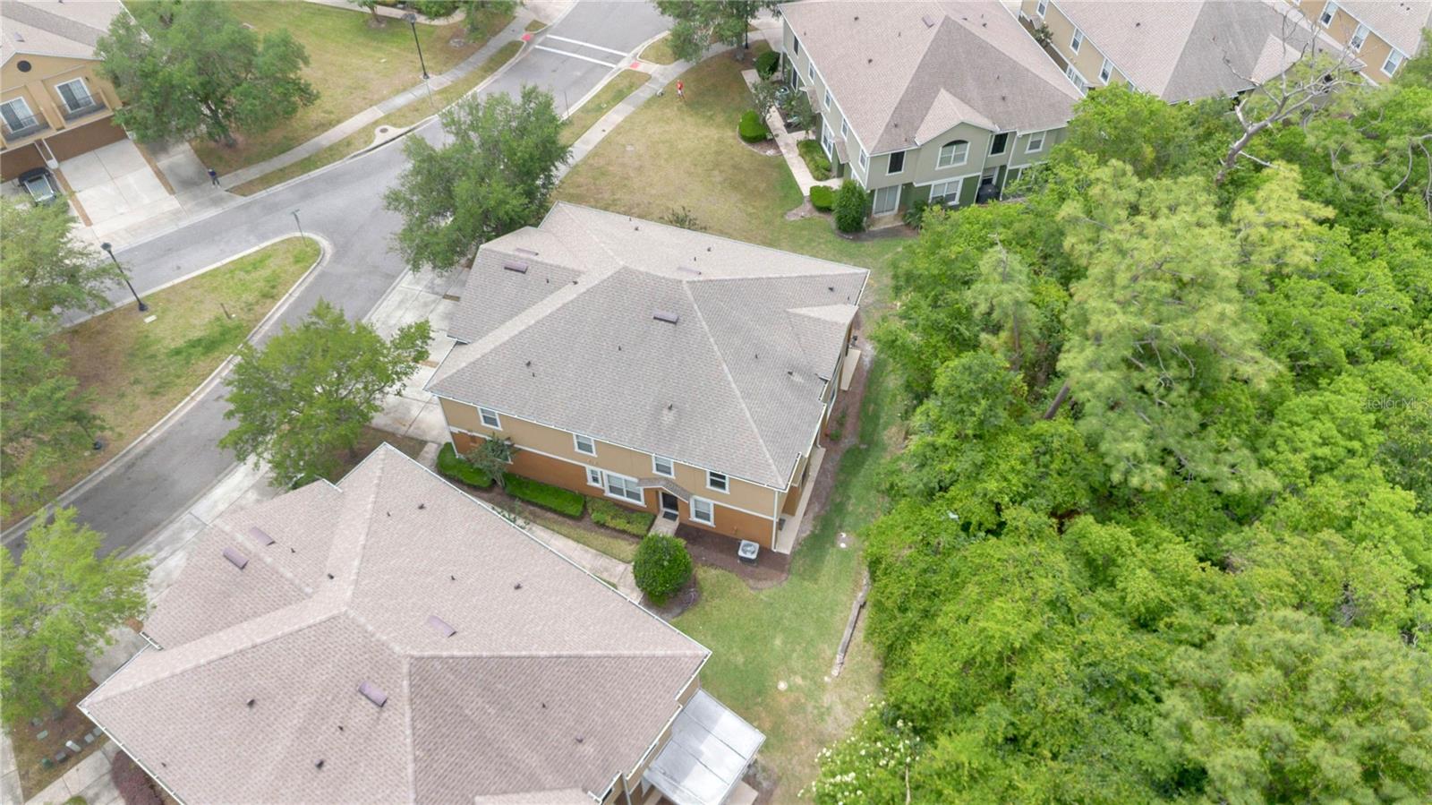 Image 34 of 36 For 15357 Oak Apple Court 4c