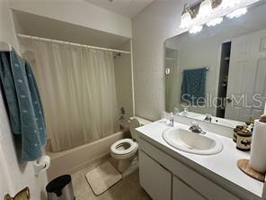 Image 28 of 31 For 746 Maderia Court