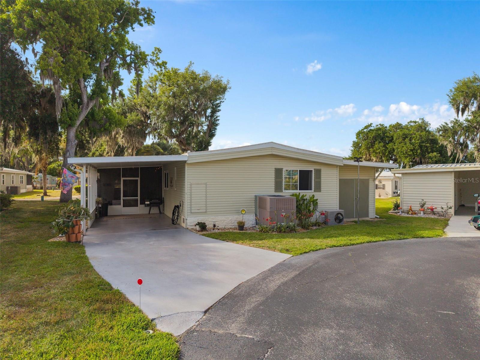 Image 2 of 49 For 4 Gallinule Court