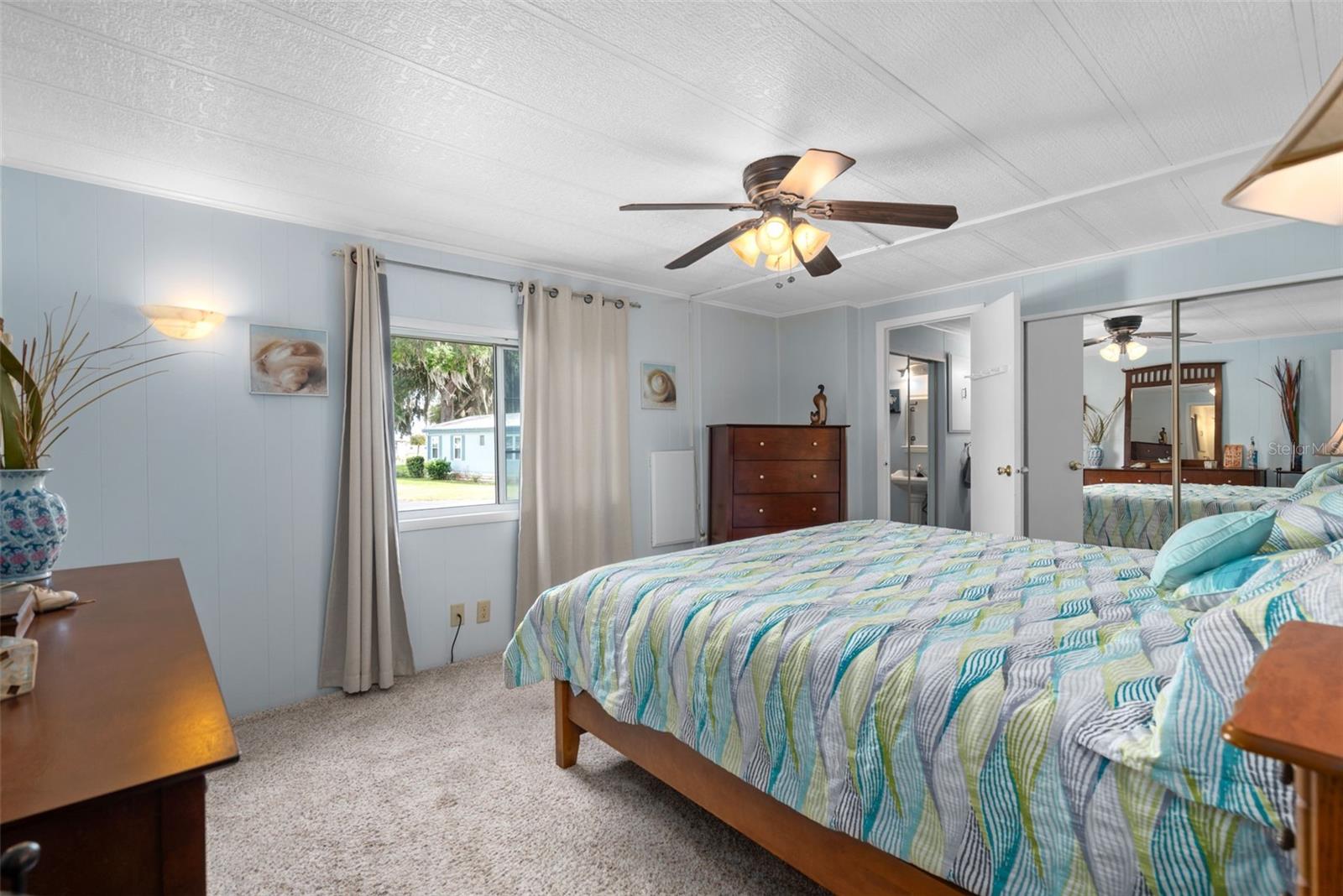 Image 22 of 49 For 4 Gallinule Court