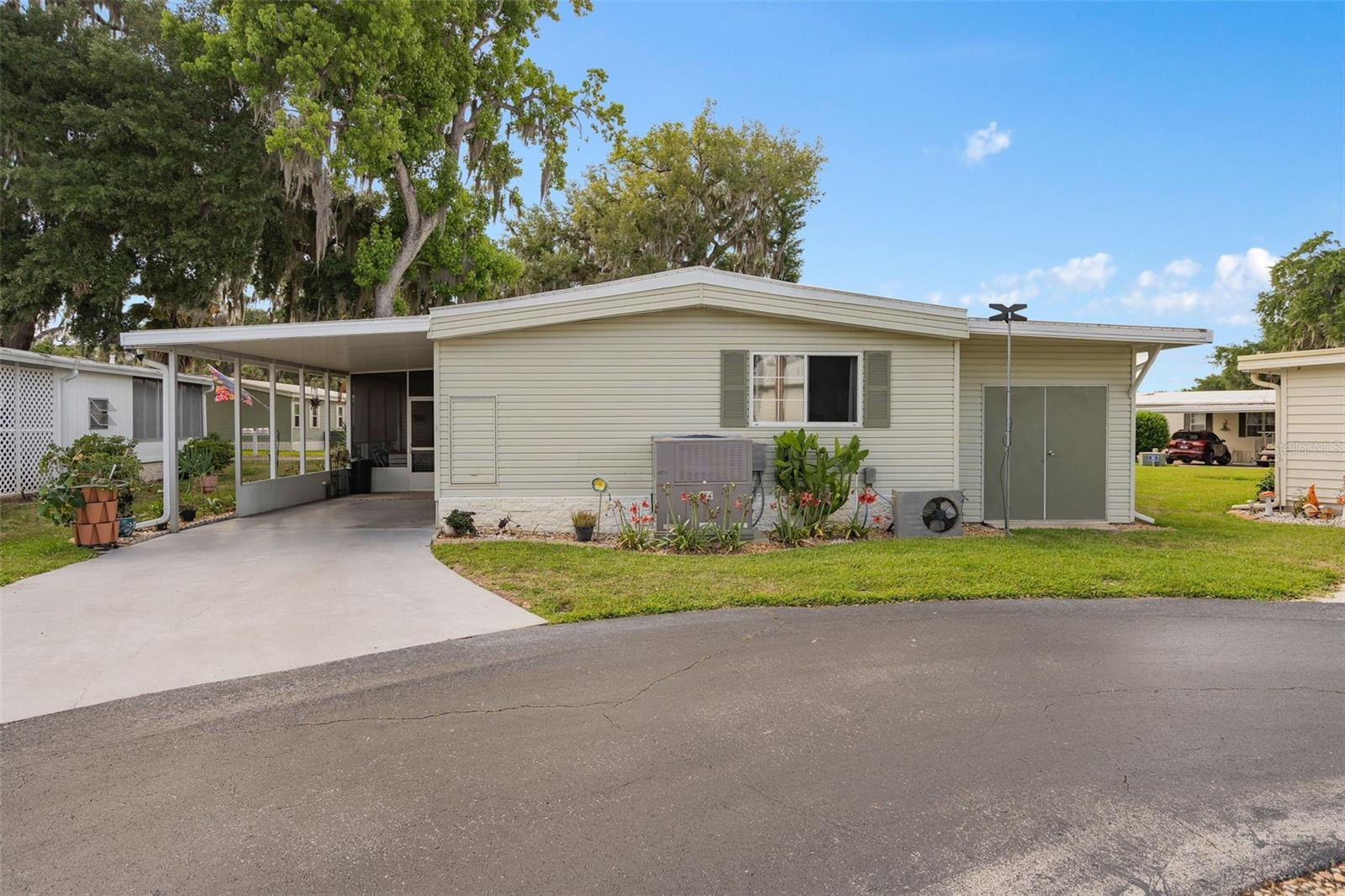 Image 36 of 49 For 4 Gallinule Court