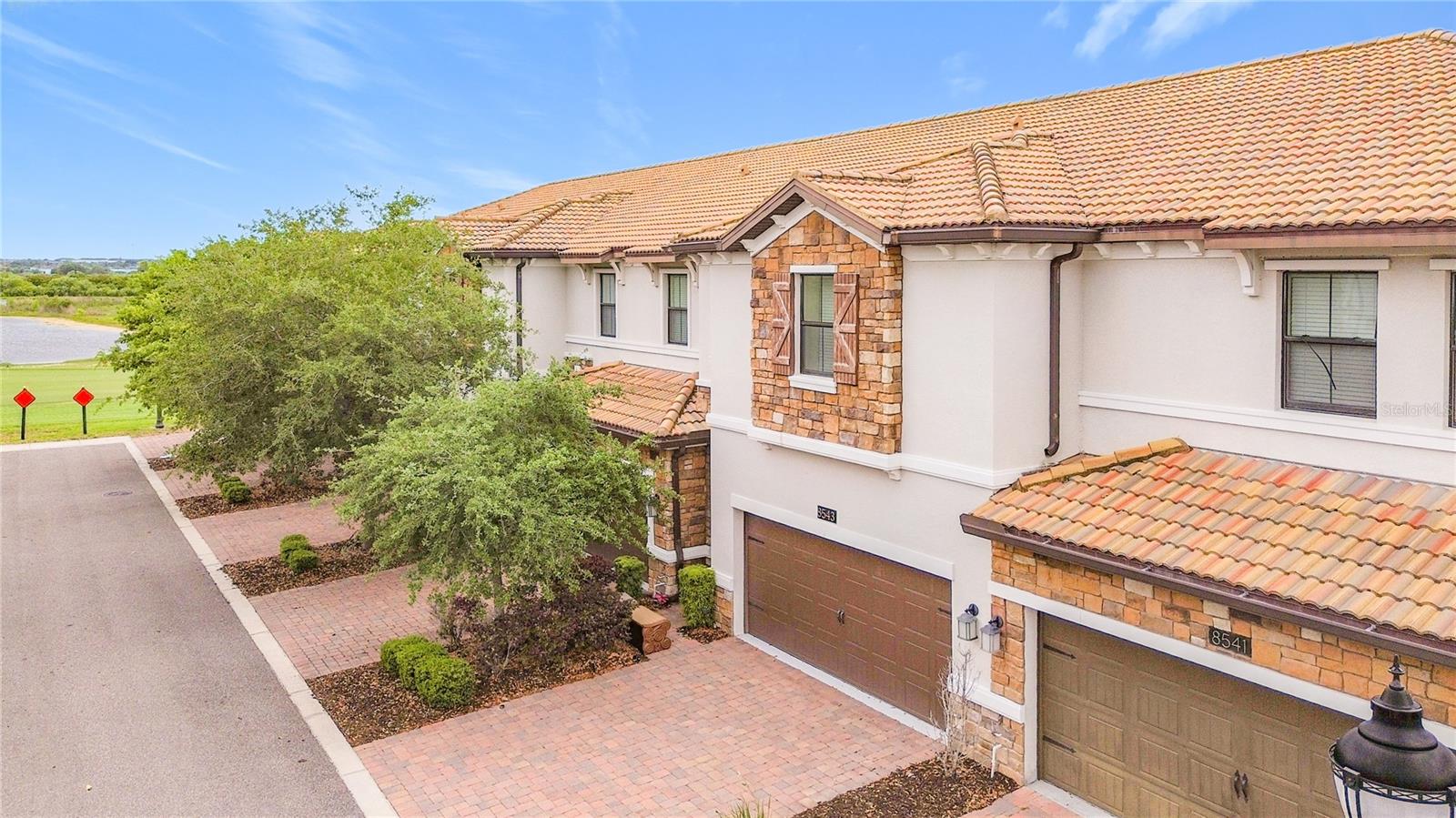 Image 2 of 50 For 8543 Couples Street