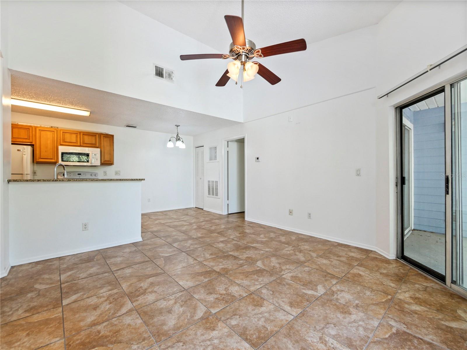 Image 3 of 23 For 2569 Grassy Point Drive 309