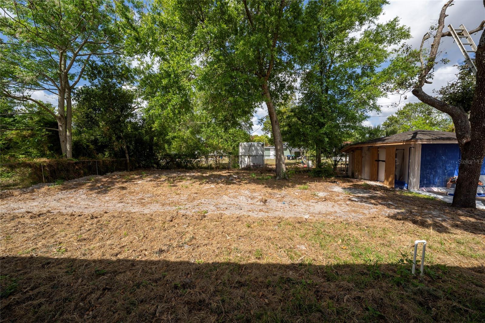 Image 24 of 26 For 406 Observatory Drive