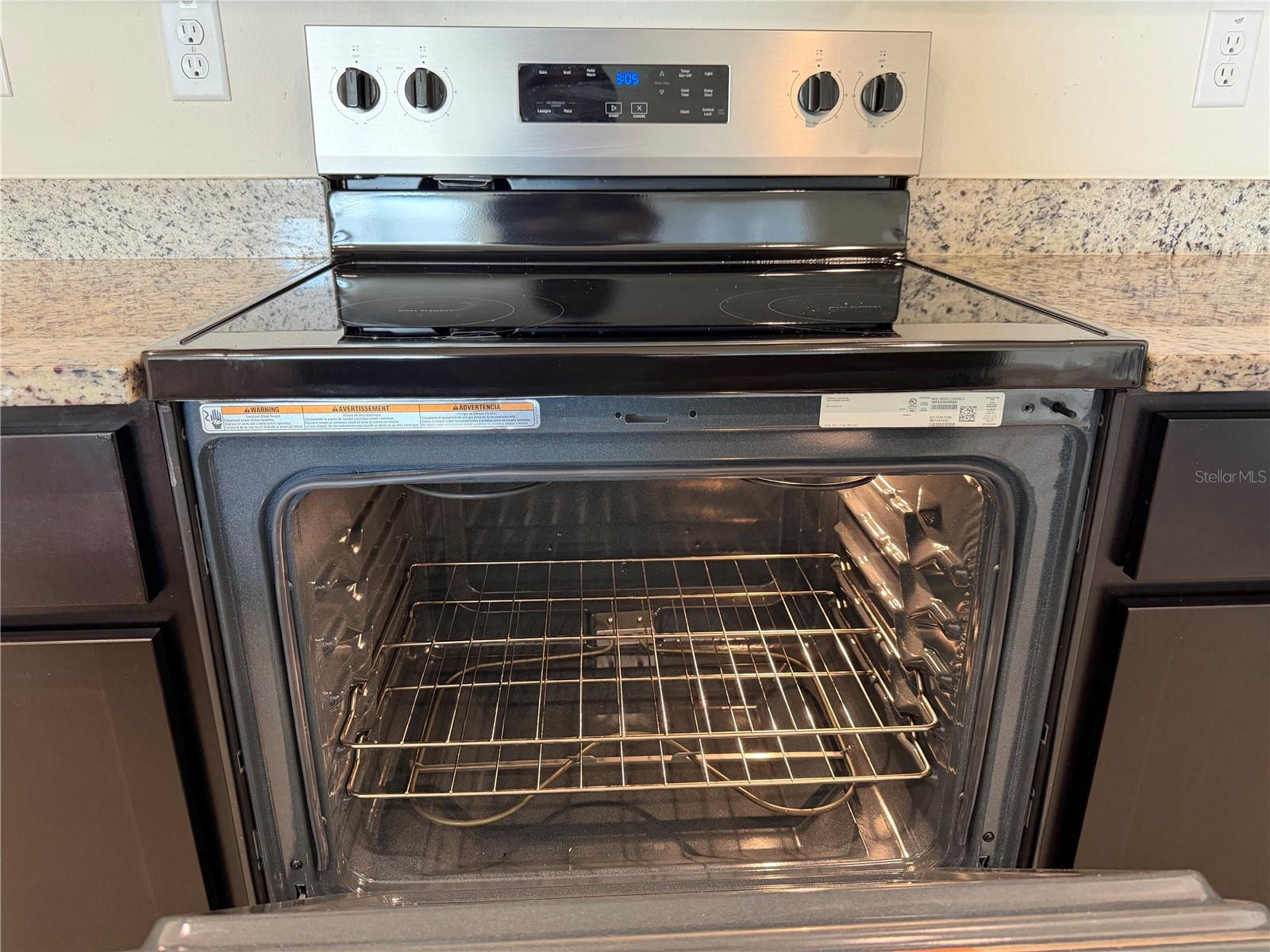 Image 12 of 40 For 4657 Bernard Boulevard