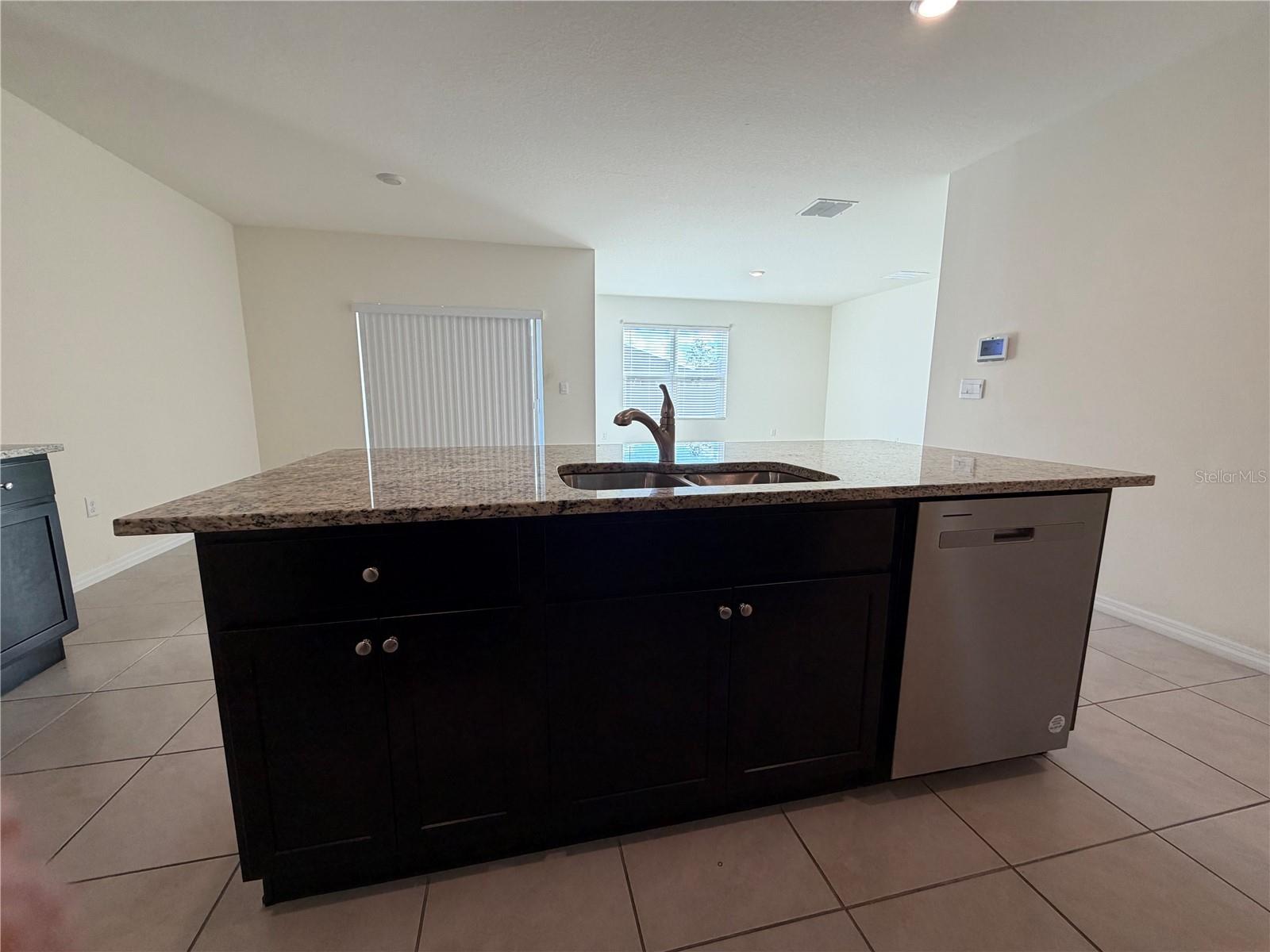 Image 15 of 40 For 4657 Bernard Boulevard