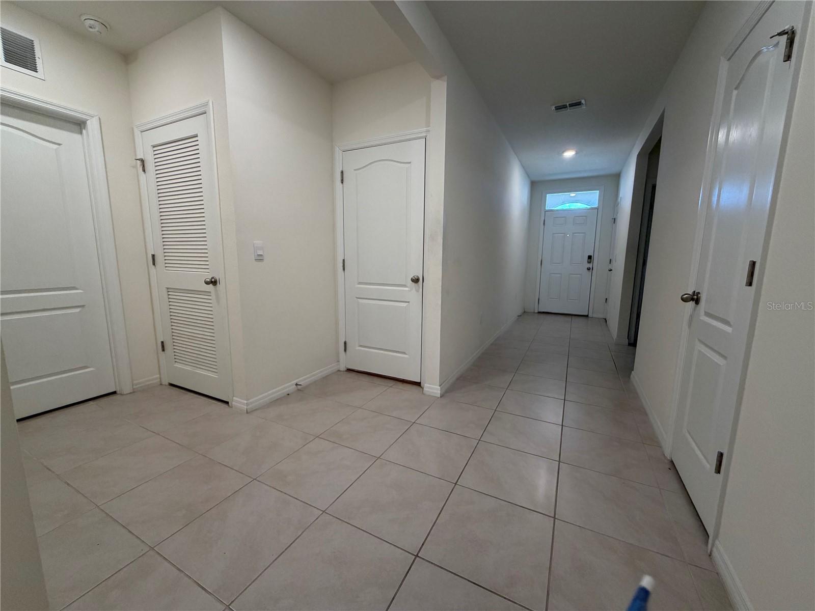 Image 16 of 40 For 4657 Bernard Boulevard