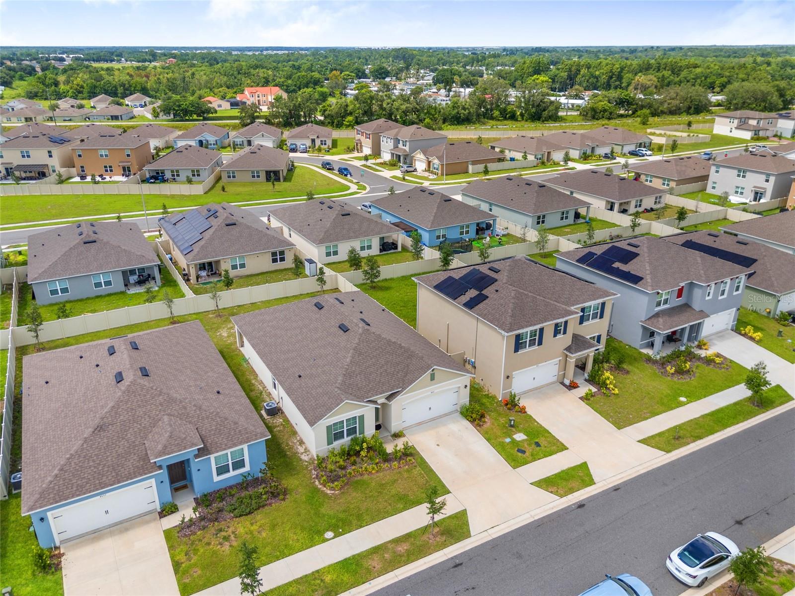 Image 21 of 40 For 4657 Bernard Boulevard