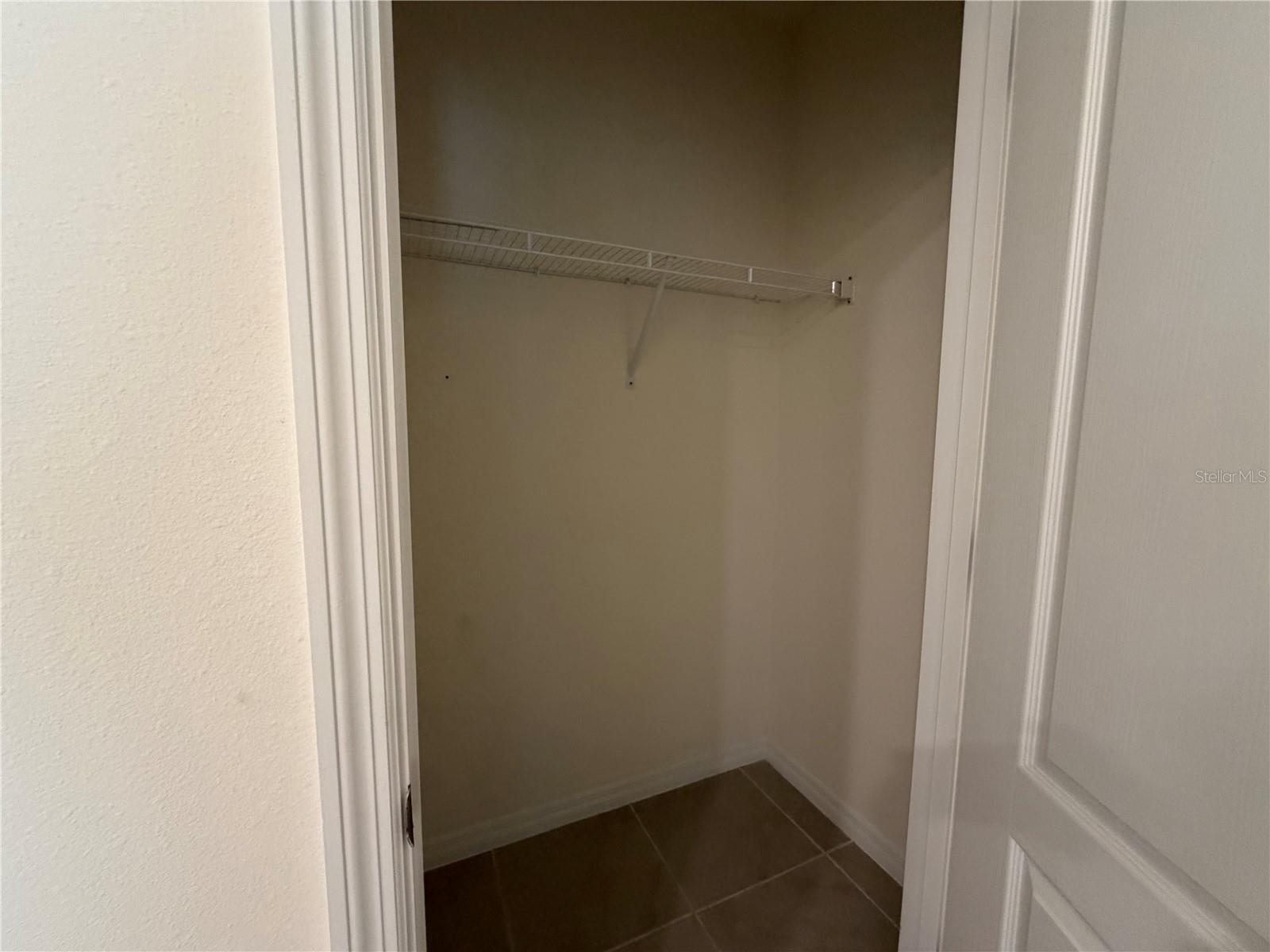 Image 32 of 40 For 4657 Bernard Boulevard