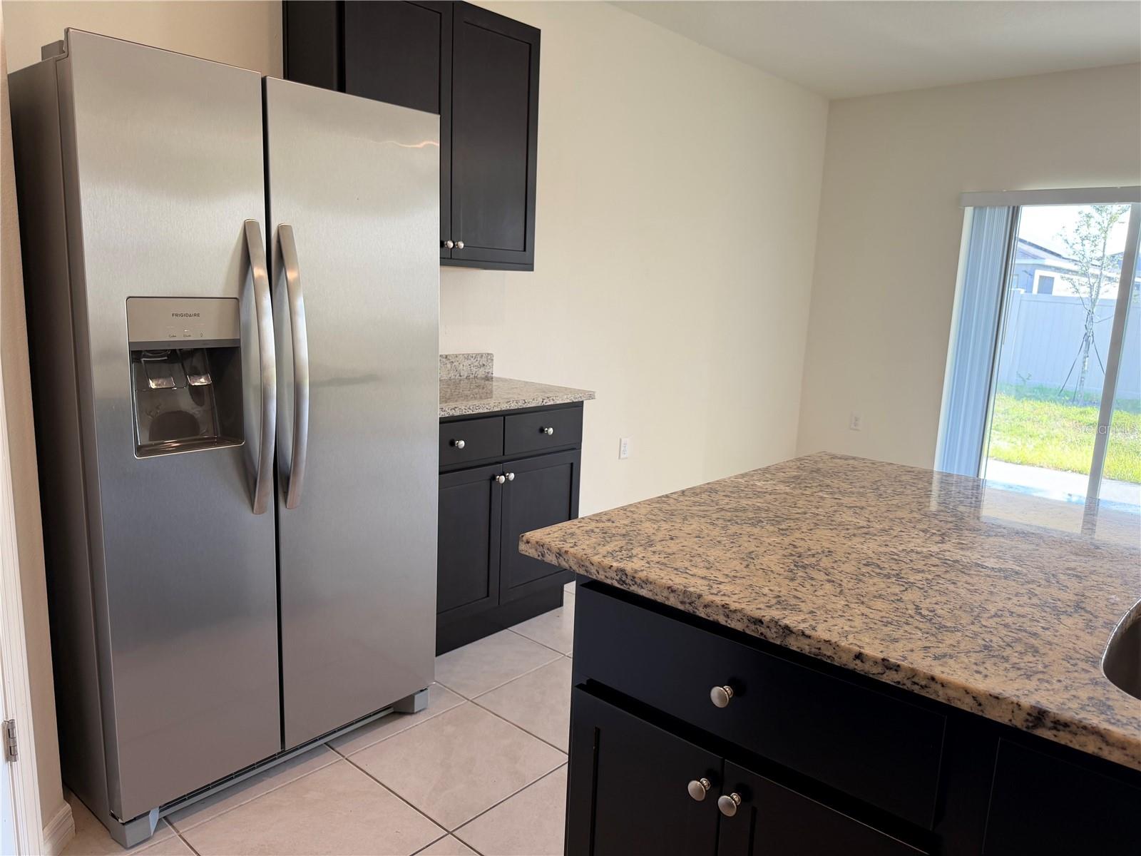 Image 5 of 40 For 4657 Bernard Boulevard