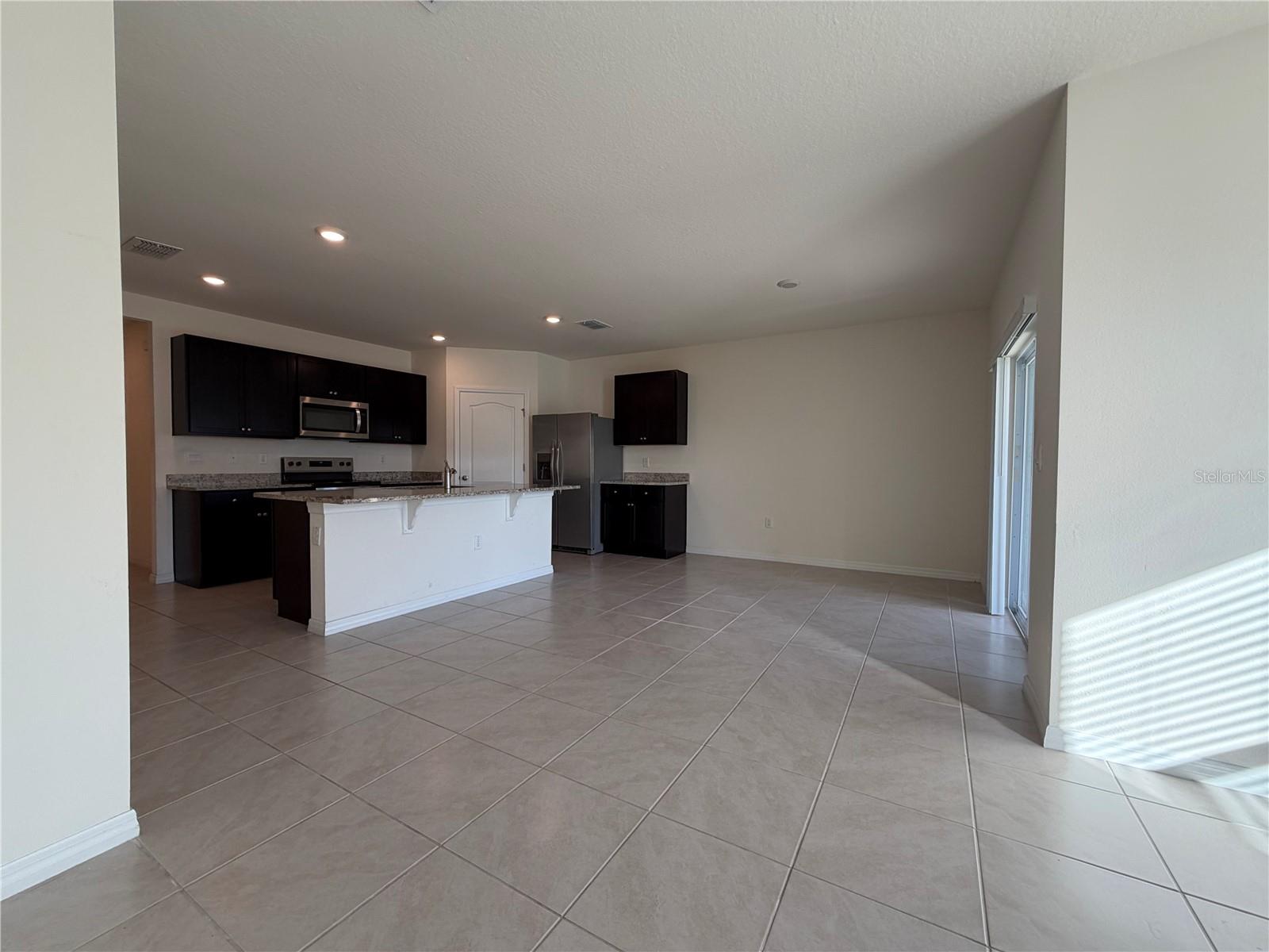 Image 7 of 40 For 4657 Bernard Boulevard