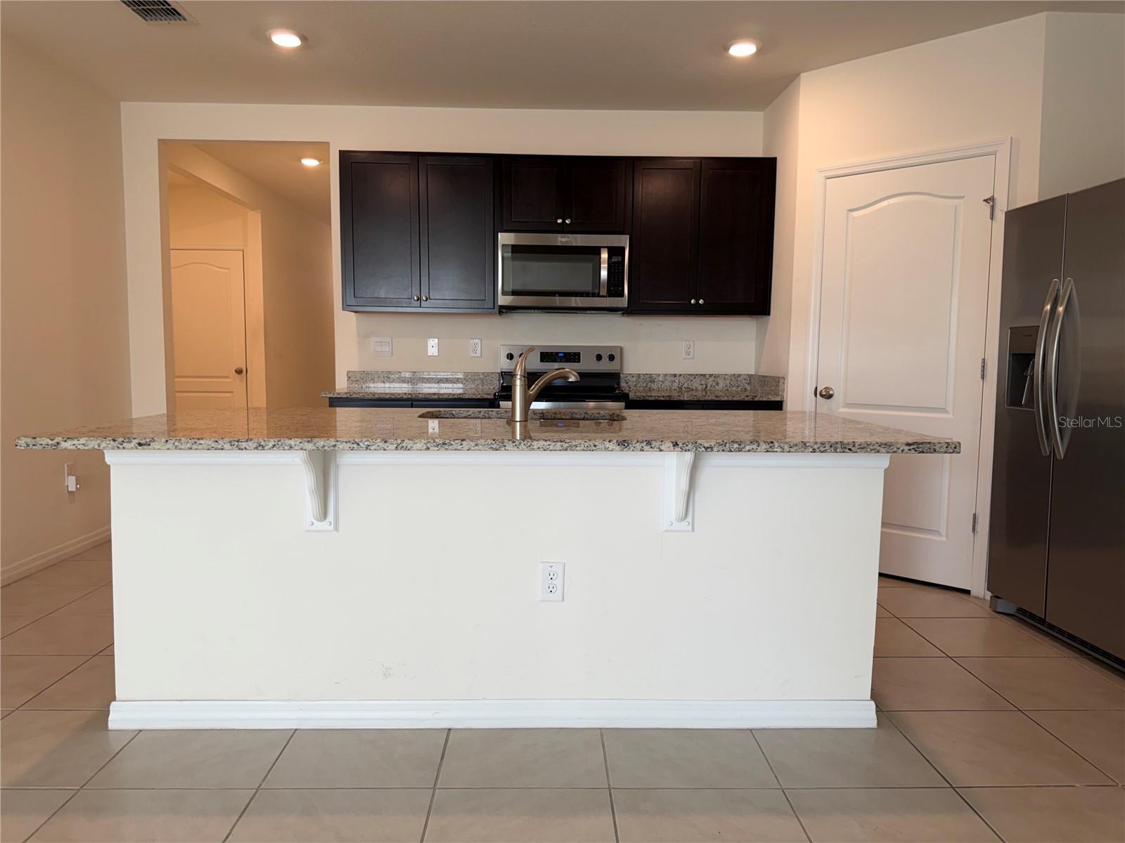 Image 8 of 40 For 4657 Bernard Boulevard