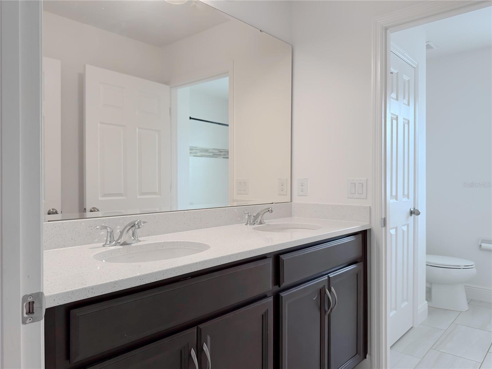 Image 14 of 22 For 5063 Down Court