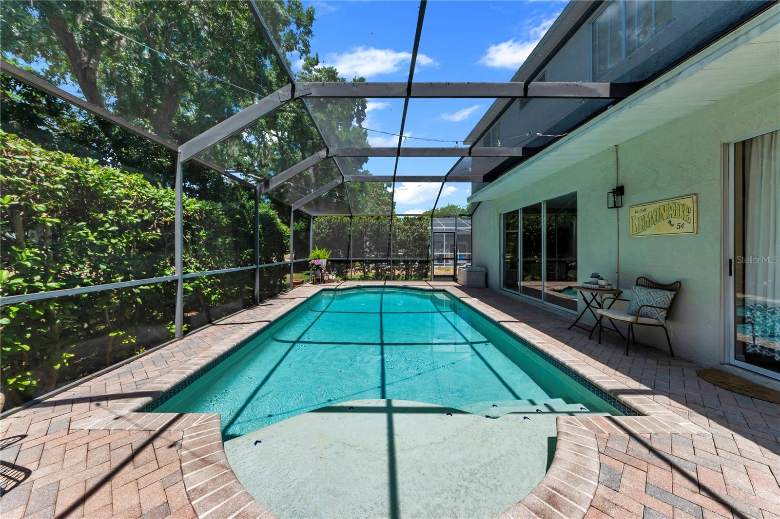 Listing photo id 9 for 16118 Muirfield Drive