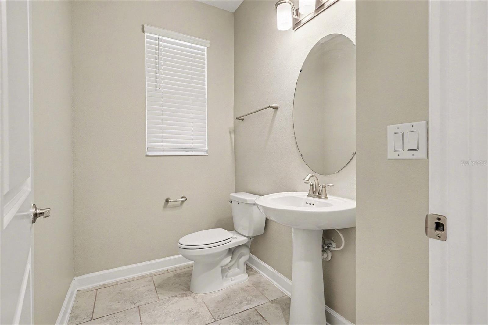 Image 21 of 25 For 467 Brunswick Drive