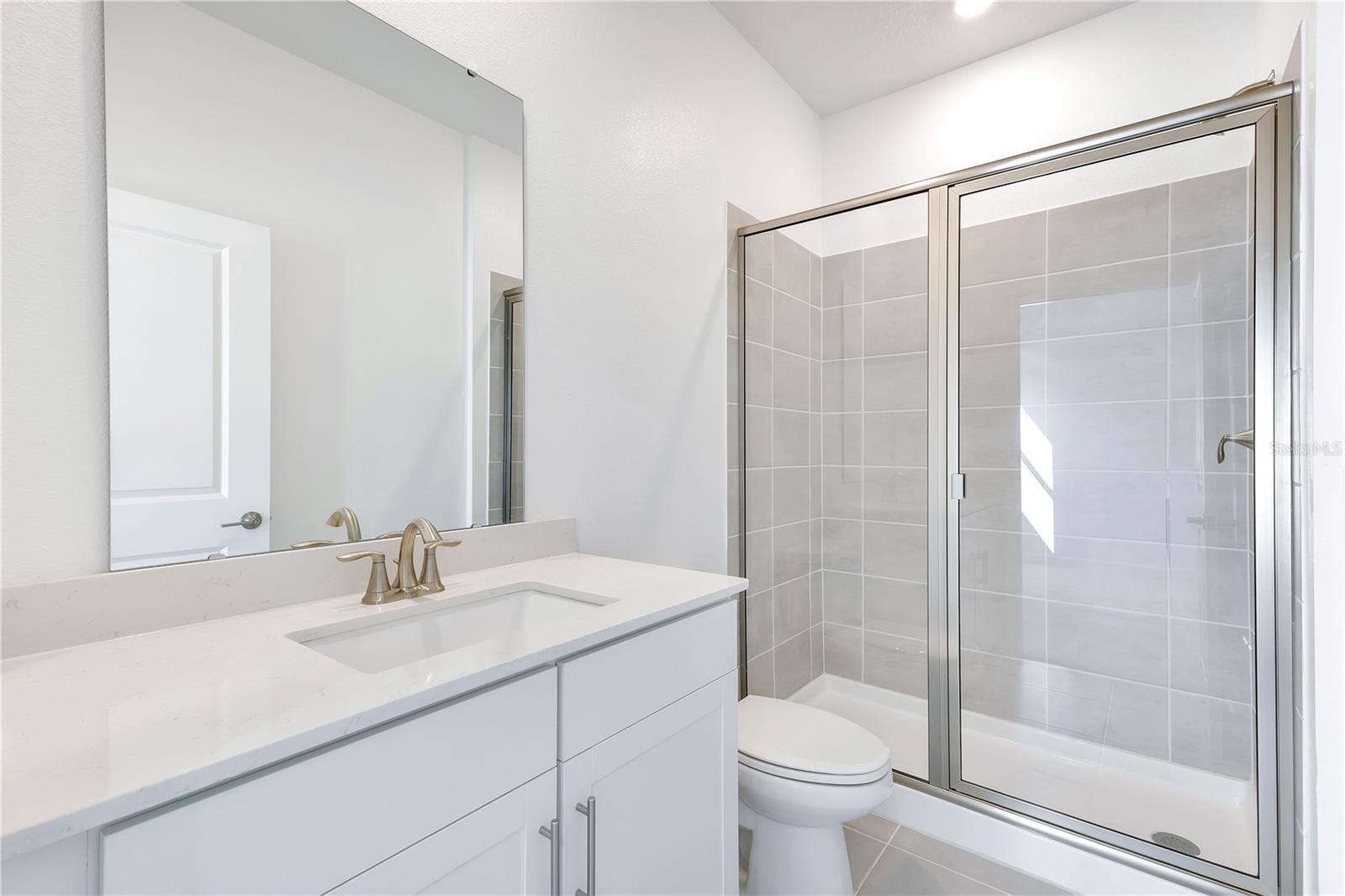 Image 9 of 9 For 3257 Addison Boulevard B