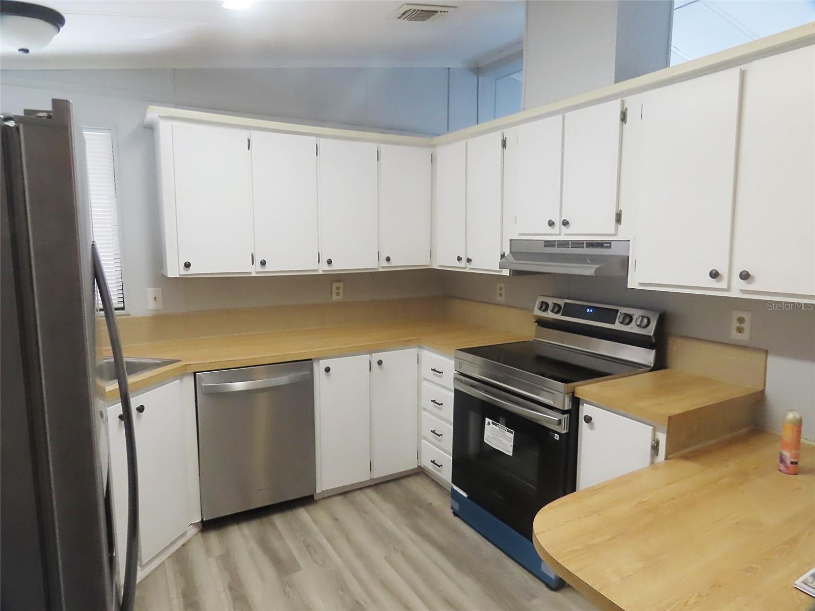 Image 6 of 18 For 1077 Quail Drive