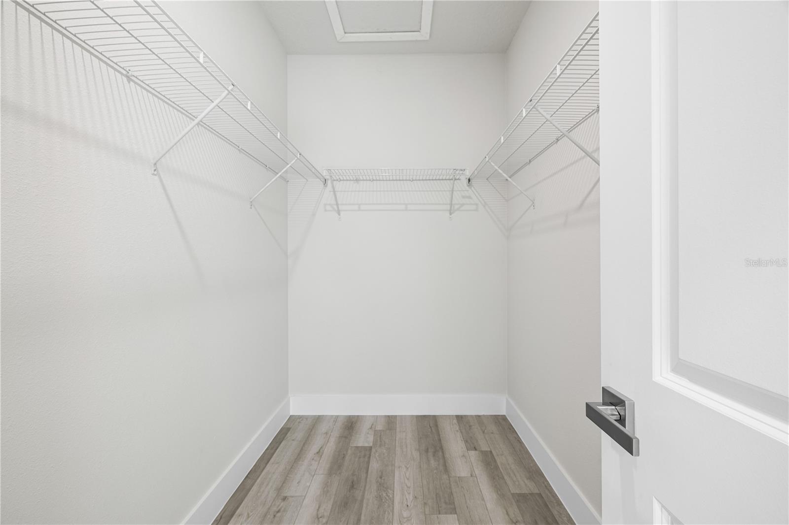 Image 15 of 27 For 16054 29th Court Road