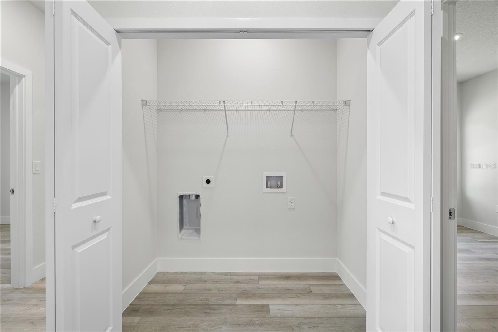 Image 17 of 27 For 16054 29th Court Road