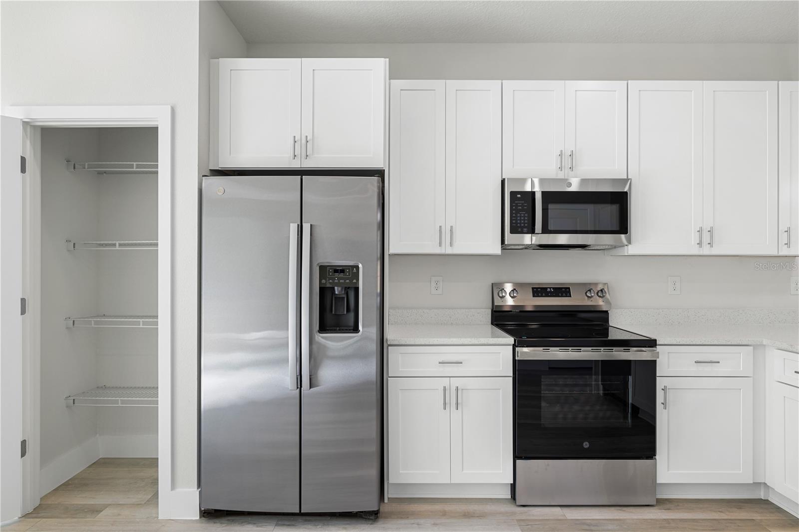 Image 9 of 27 For 16054 29th Court Road