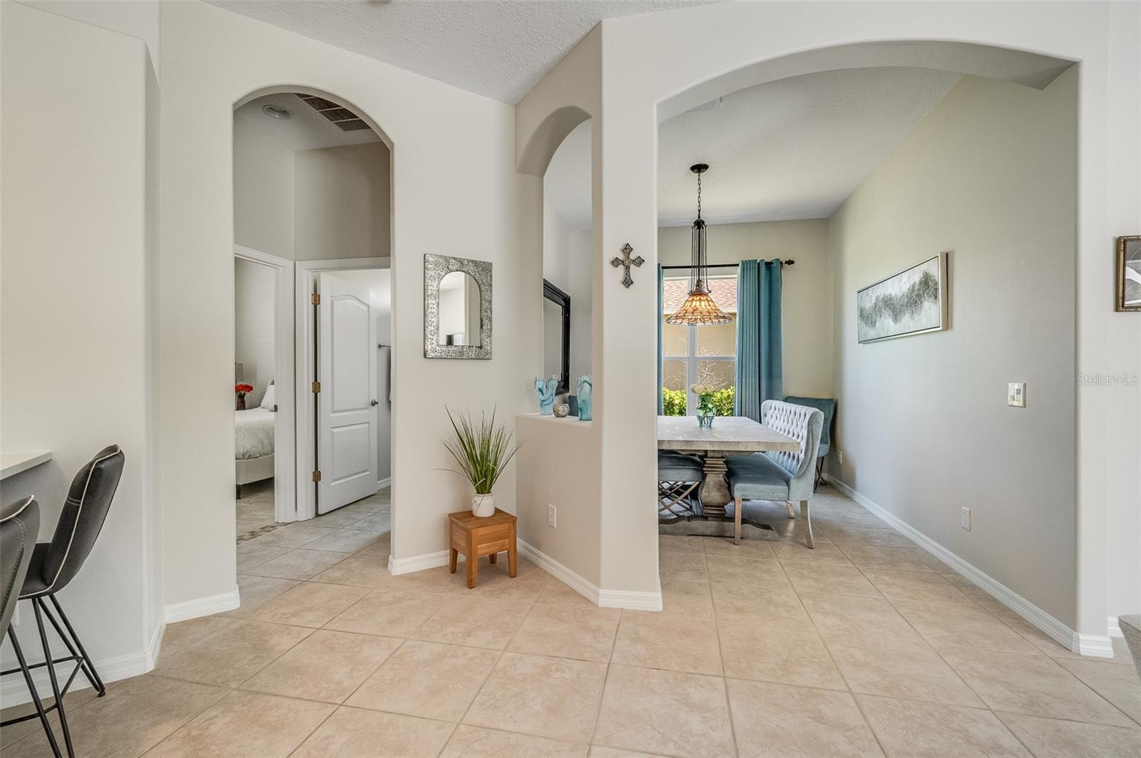 Image 16 of 83 For 230 Ridgemont Circle