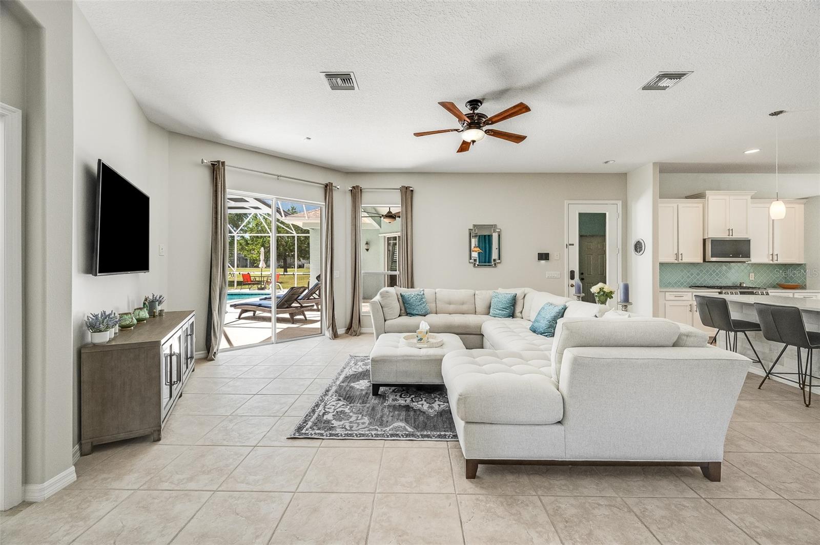 Image 28 of 83 For 230 Ridgemont Circle