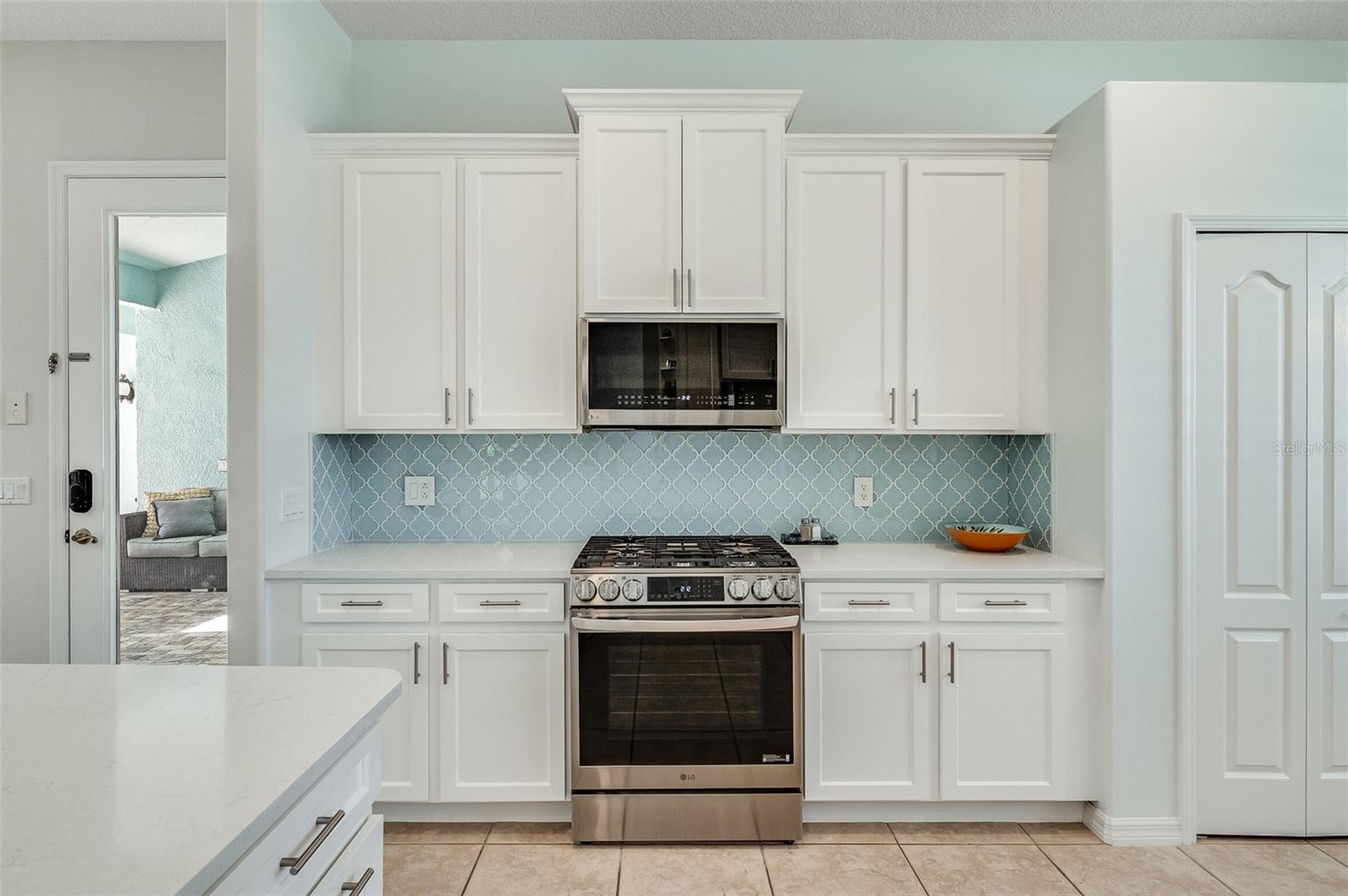 Image 9 of 83 For 230 Ridgemont Circle