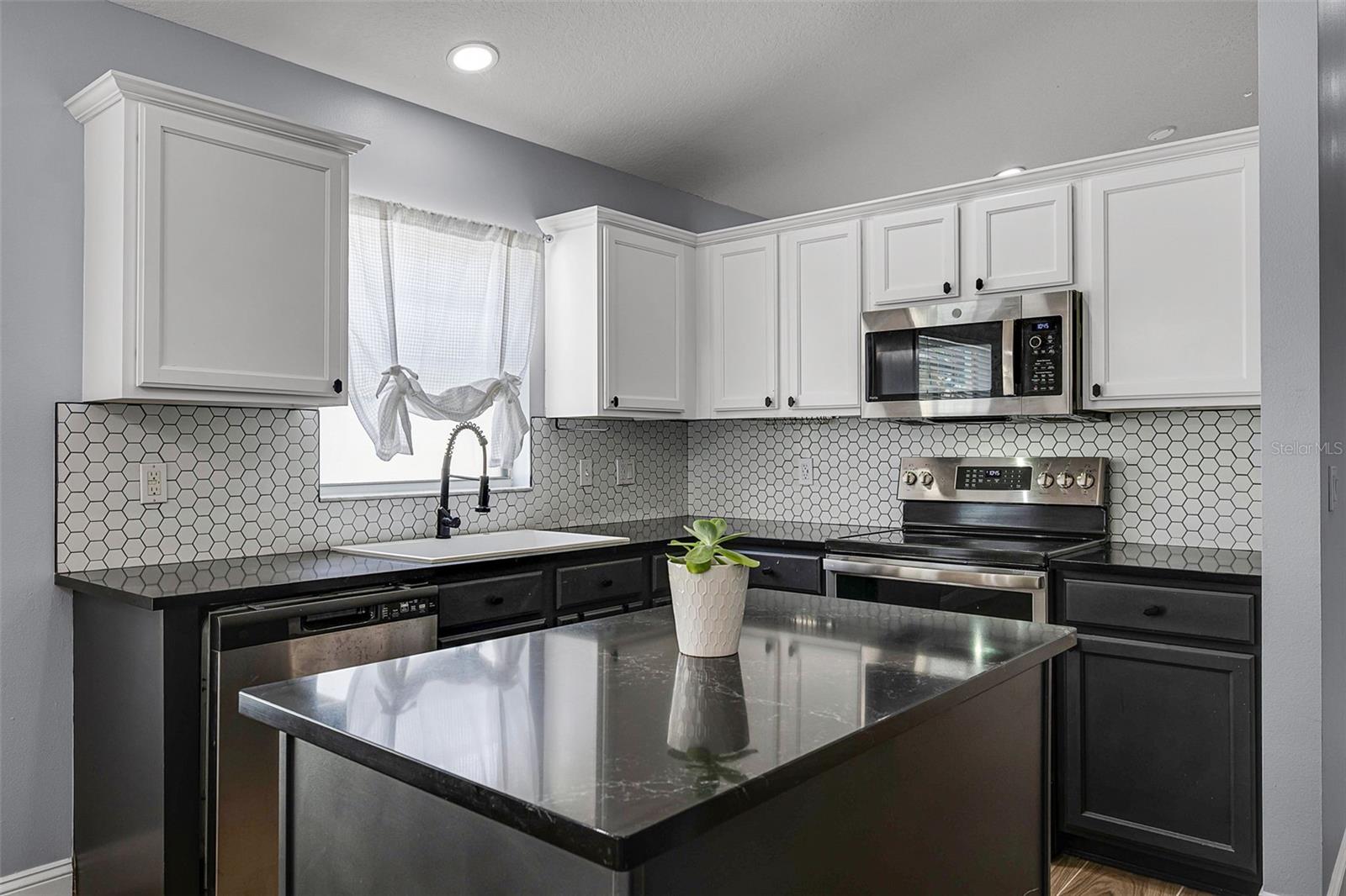 Image 18 of 60 For 17856 Ibis Landing Way