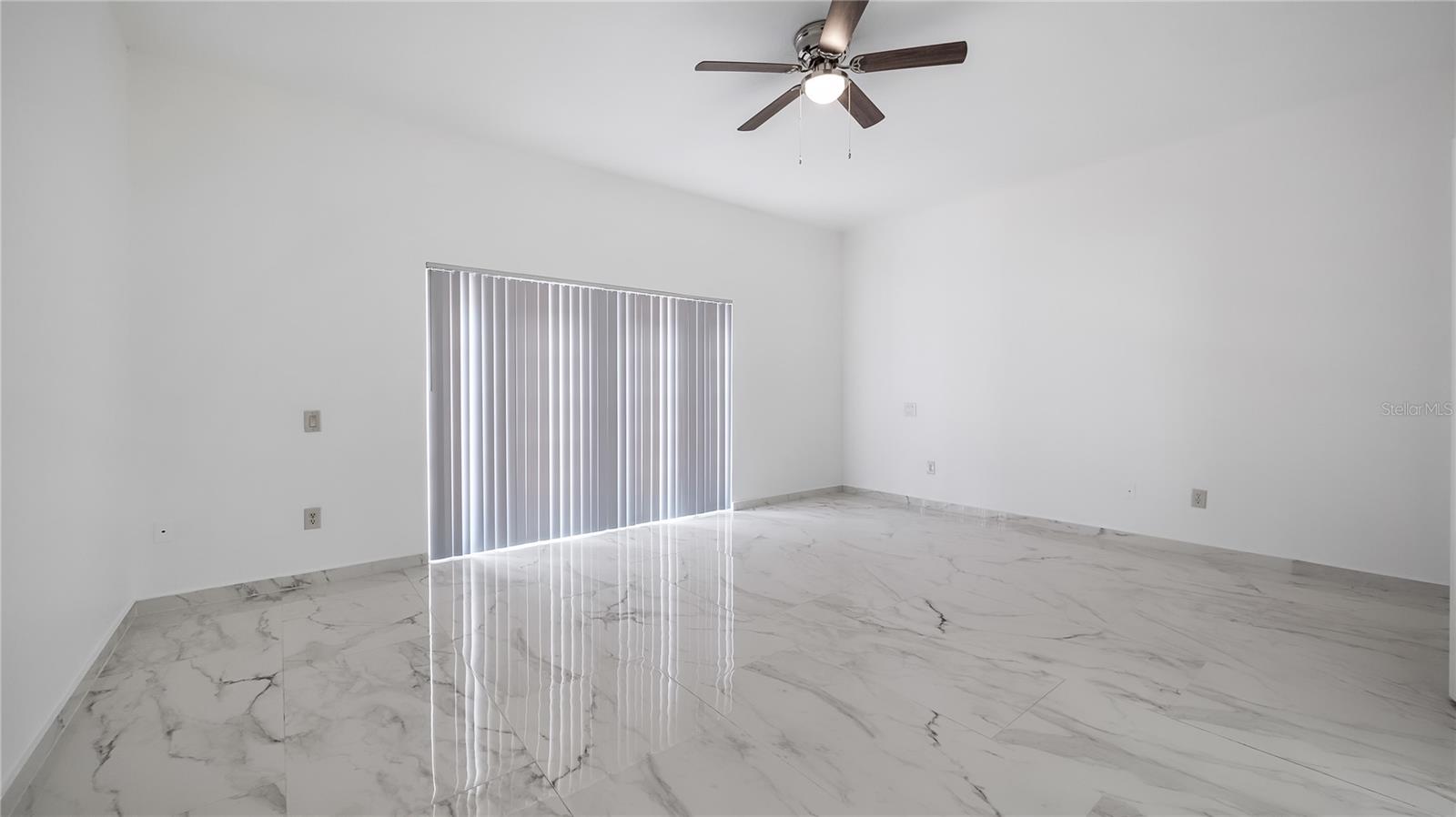 Image 28 of 41 For 7843 Saint Andrews Circle