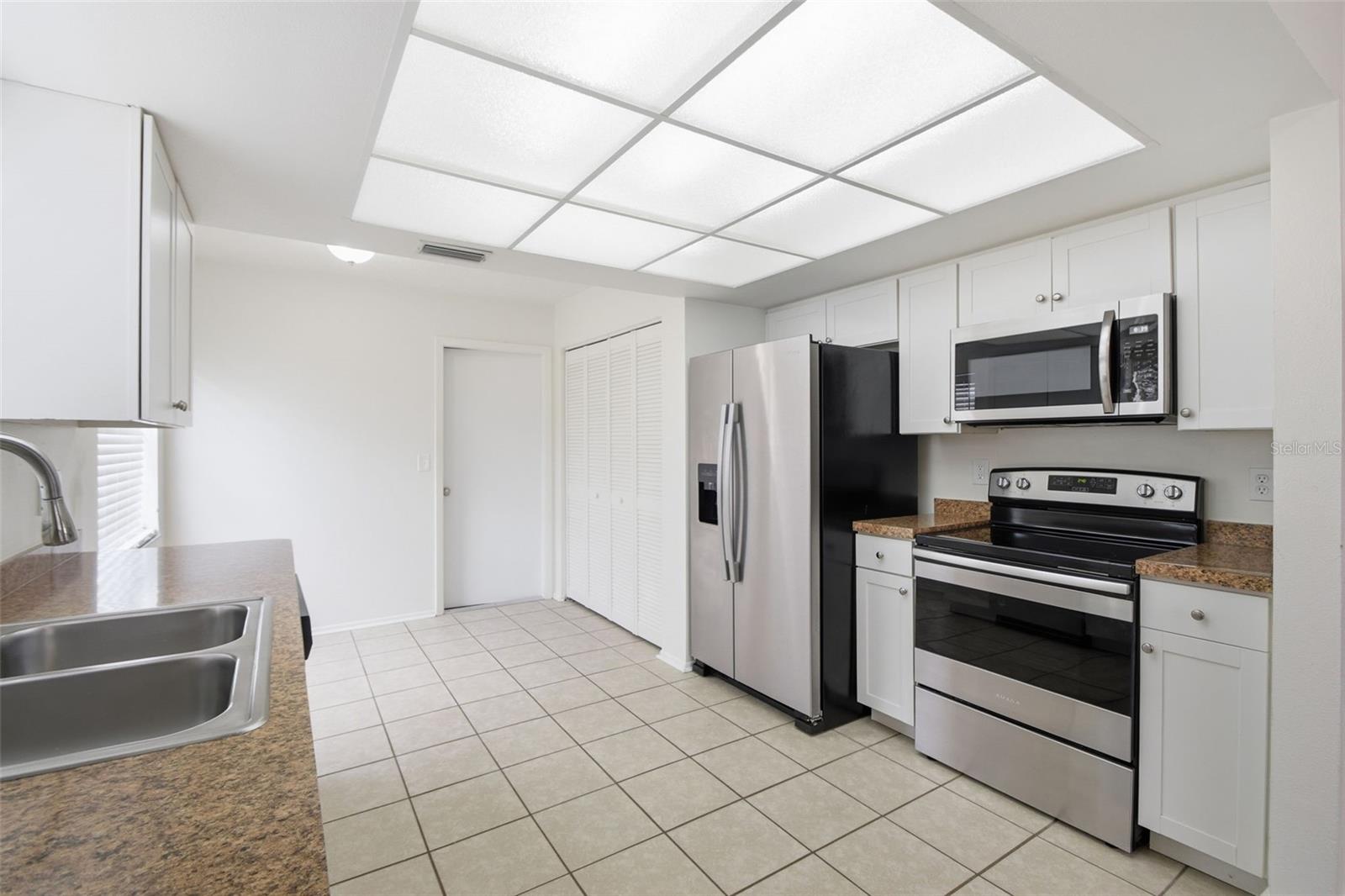 Image 16 of 45 For 6707 64th Lane E