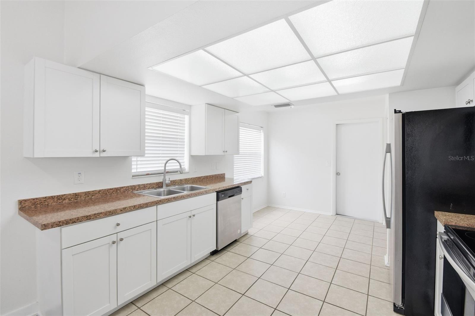 Image 17 of 45 For 6707 64th Lane E